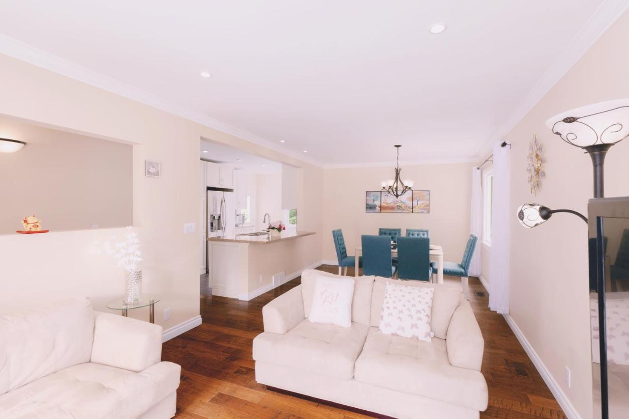 Lovely 3 Bedroom Port Moody Spacious Home 6 People Free Parking 외부 사진